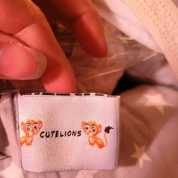 CUTELIONS baby girl sleeper. Pink & grey. Adjustable. EXCELLENT CONDITION! - Picture 6 of 7